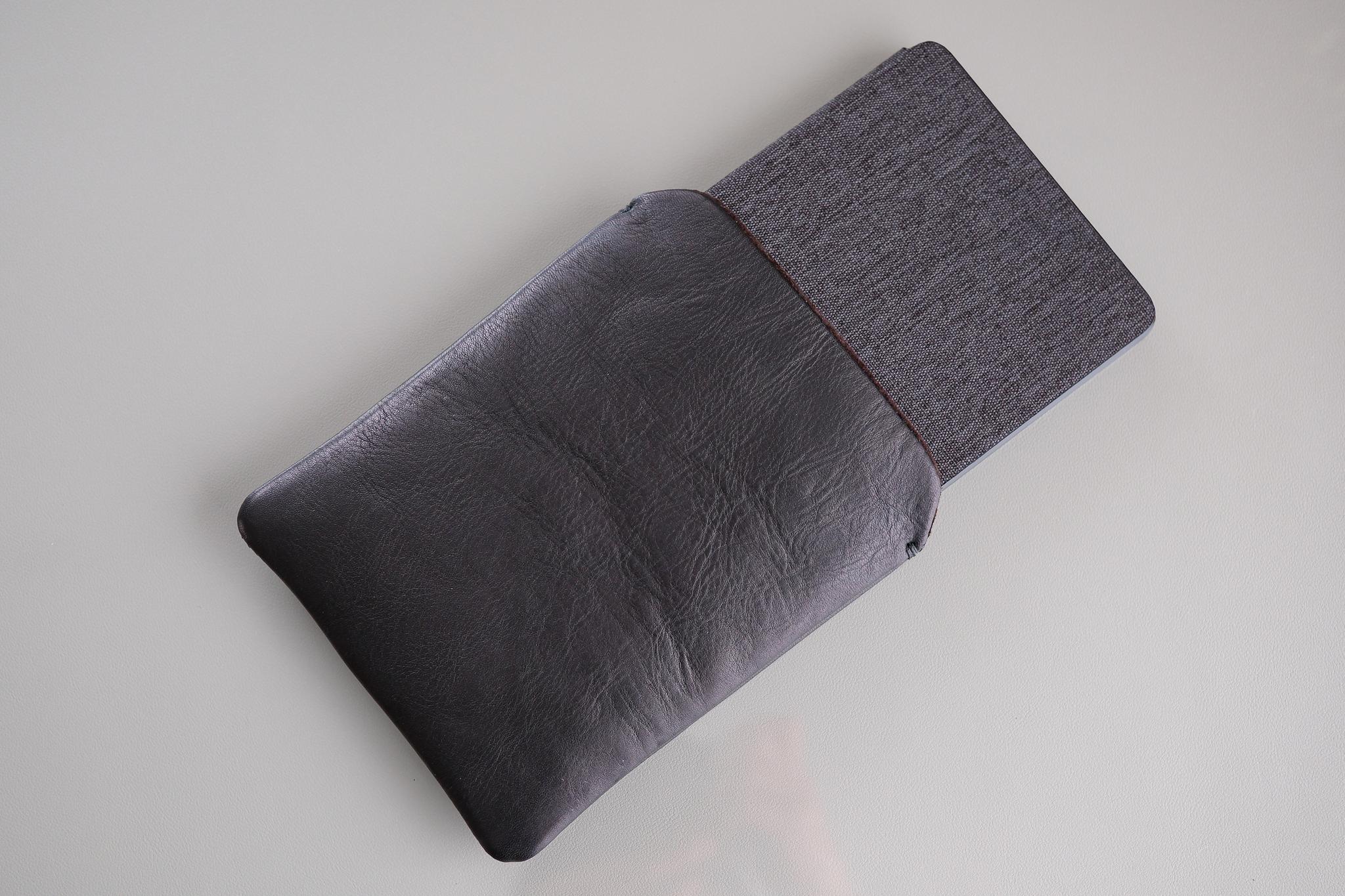 《CAVALLO》Kindle 本革レザースリーブケース｜Paperwhite / Colorsoft《6colors》 | 2枚目