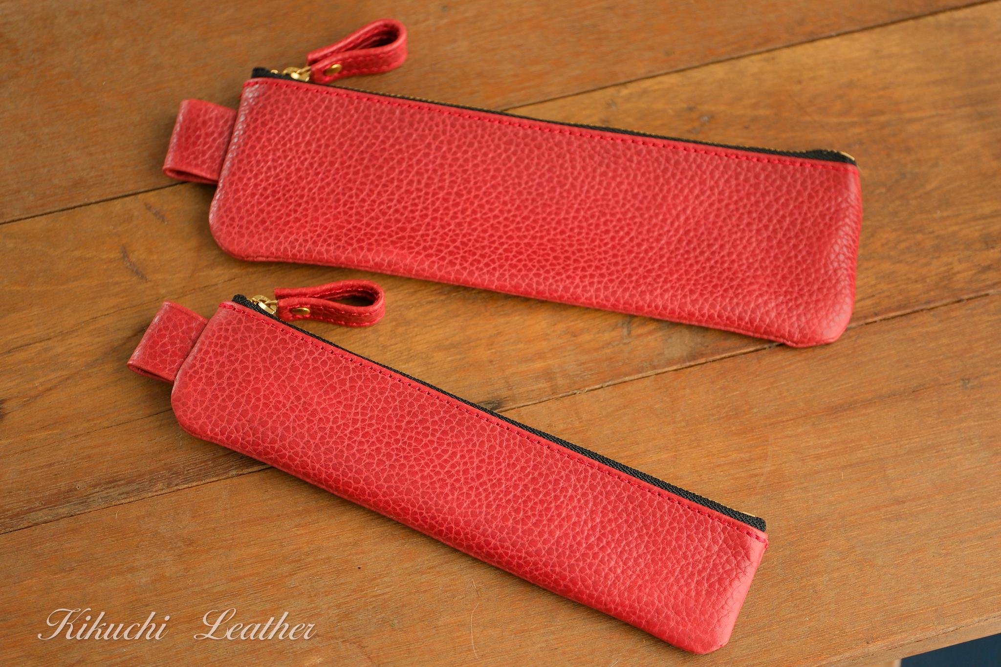 一点もの《GRATIA》フラットペンケース　S.Mサイズセット　レッド　le051