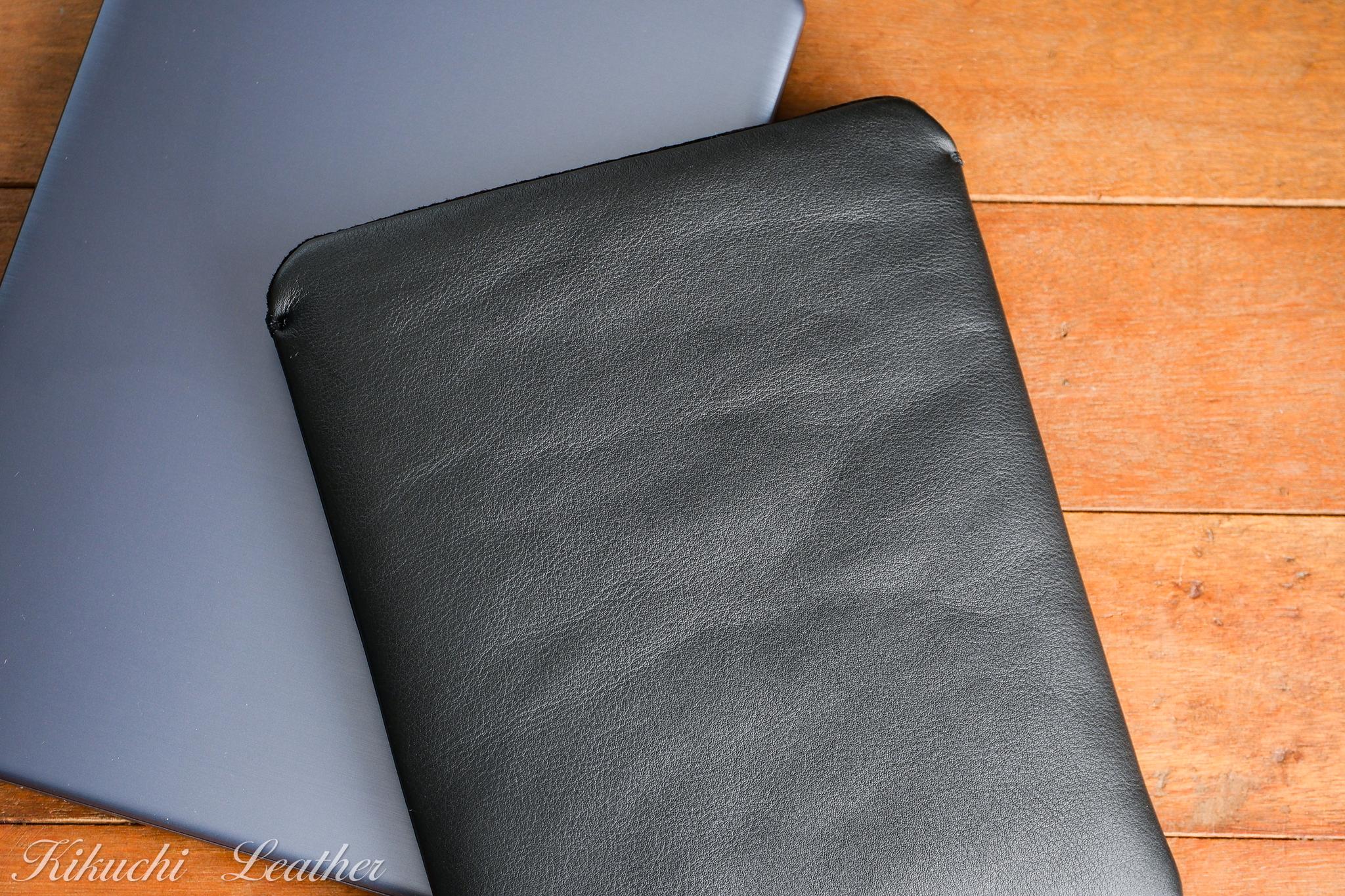 《WATERPROOF LEATHER》14インチ ノートPC用スリーブケース　ブラック