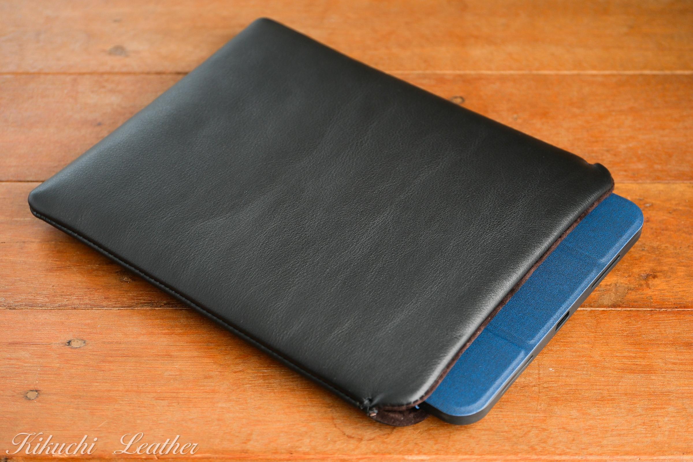《WATERPROOF LEATHER》レザースリーブケース 8.3インチiPad mini　ブラック