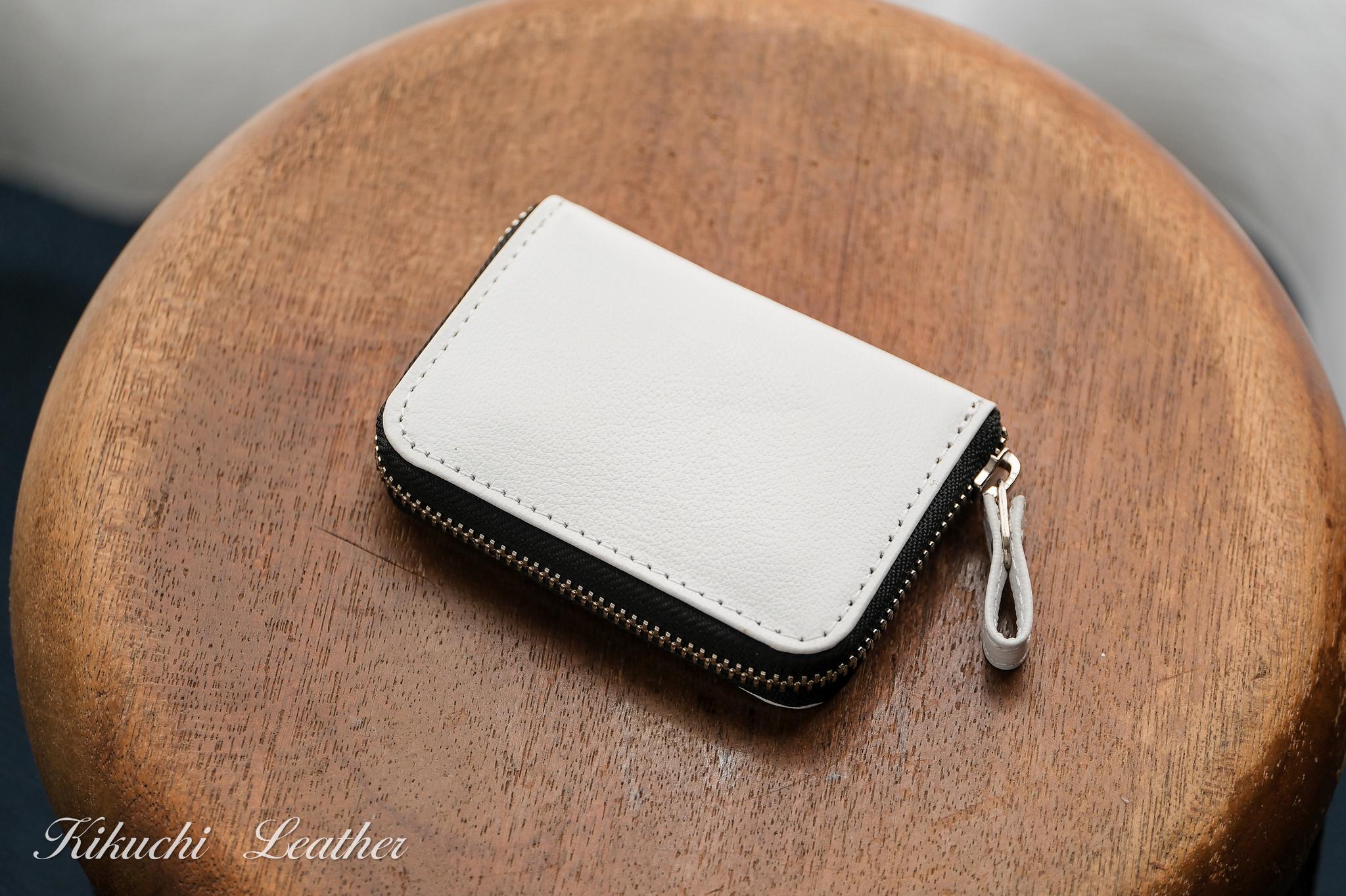 一点もの《CHLOE》◇ラウンドファスナー小銭入れ　ホワイト　LE1121枚目の画像