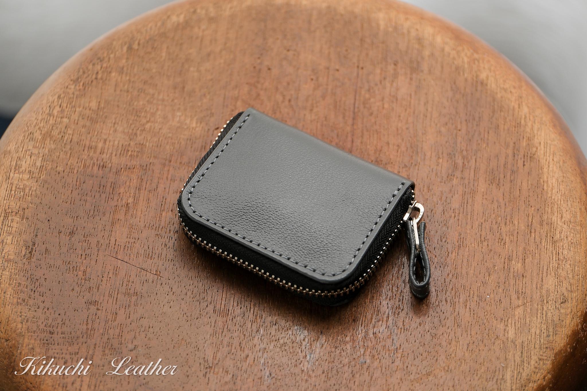 一点もの《CHLOE》◇ラウンドファスナー小銭入れ◇スリム　グレー　LE1141枚目の画像